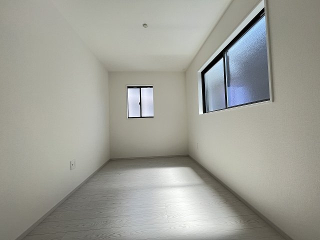 【子供部屋】 | 糟屋郡粕屋町長者原東3丁目1期　1号棟（全1棟）【仲介手数料無料・0円】 | 施工例。施工例は完成時と異なる場合があります。