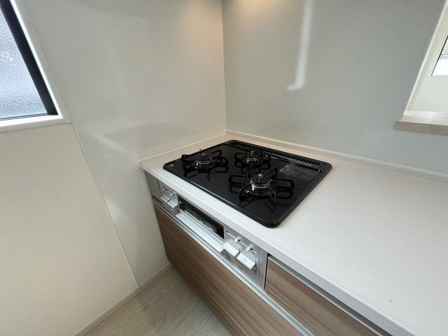 【キッチン】 | 糟屋郡粕屋町長者原東3丁目1期　1号棟（全1棟）【仲介手数料無料・0円】 | 施工例。施工例は完成時と異なる場合があります。