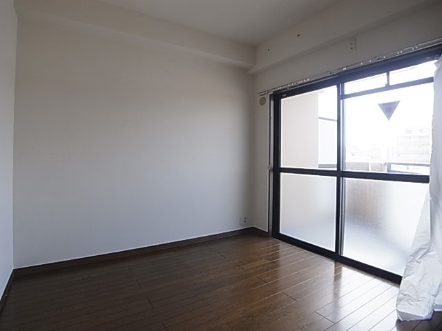 神戸市兵庫区兵庫町２丁目の賃貸マンションの内装