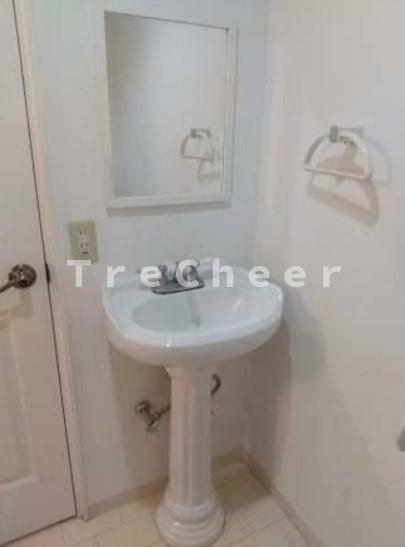 セボセボ町屋B棟の洗面所