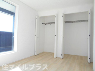 【洋室】 | 郡山市御前南5丁目新築一戸建て２棟 | 広々とした洋室です