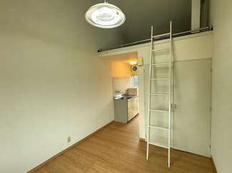 【居間・リビング】 | コーポ八軒台