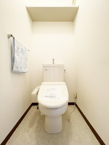 シャーメゾン沖洲　２番館のトイレ