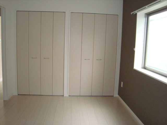 【内装】 | アムール・ゼルコバ | 室内（イメージ）