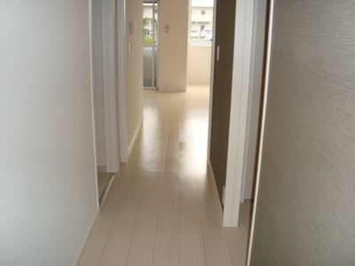 【内装】 | アムール・ゼルコバ | 廊下（イメージ）