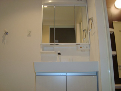 【洗面所】 | アムール・ゼルコバ | 洗面（イメージ）