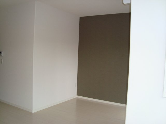 【居間・リビング】 | アムール・ゼルコバ | リビング（イメージ）