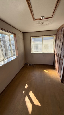 【洋室】 | 川面６丁目17-20貸家 | 洋室6.8帖