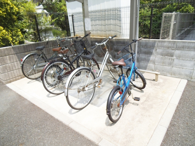 パークヒルズのその他共用部分|駐輪場ございます☆