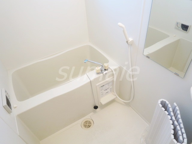 パークヒルズの浴室|綺麗なバスルームです♪