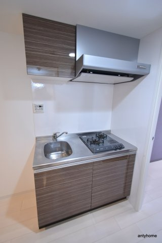 Luxe新大阪1　仲介手数料無料のキッチン