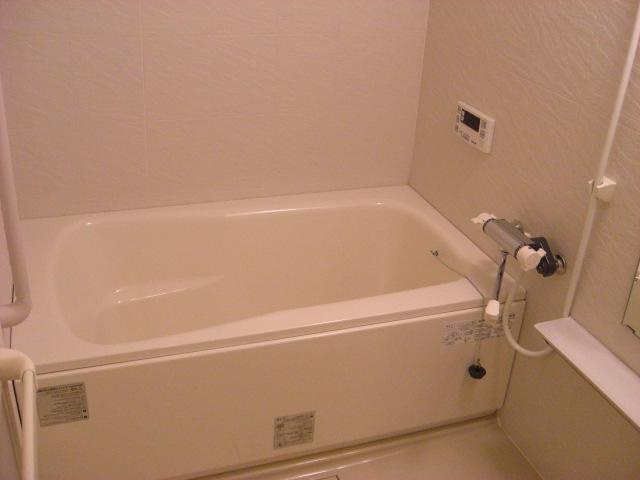 レジデンスヒルズ　ノースコートの浴室|バス