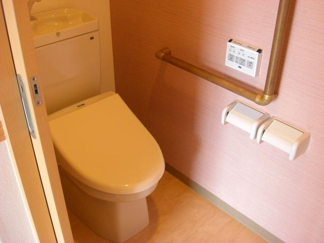 レジデンスヒルズ　ノースコートのトイレ|シャワー付トイレ