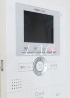 【セキュリティ】 | アドバンテージ府中 | モニター付きインターフォンです。