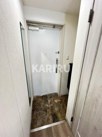 トレノーヴェ南巽 の玄関