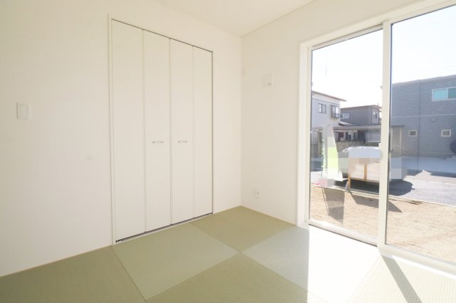 郡山市大槻町字普門寺坦　　１号棟　　大成小学校、大槻中学区の和室