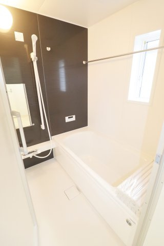 郡山市大槻町字普門寺坦　　１号棟　　大成小学校、大槻中学区の玄関