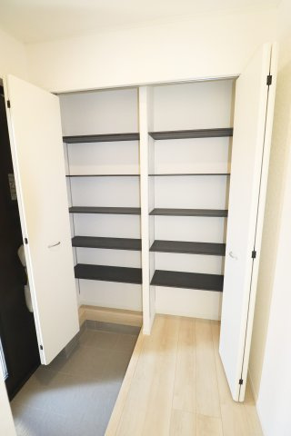 郡山市大槻町字普門寺坦　　１号棟　　大成小学校、大槻中学区の内装