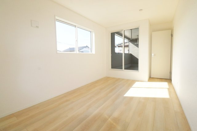 郡山市大槻町字普門寺坦　　１号棟　　大成小学校、大槻中学区の洋室