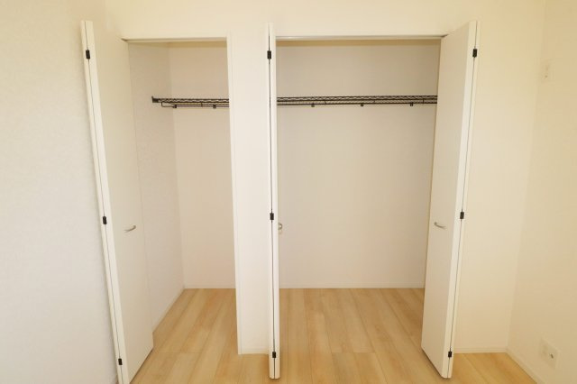 郡山市大槻町字普門寺坦　　１号棟　　大成小学校、大槻中学区のバルコニー