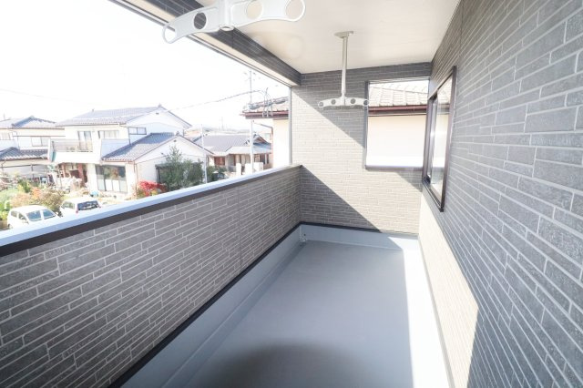 郡山市大槻町字普門寺坦　　１号棟　　大成小学校、大槻中学区のバルコニー