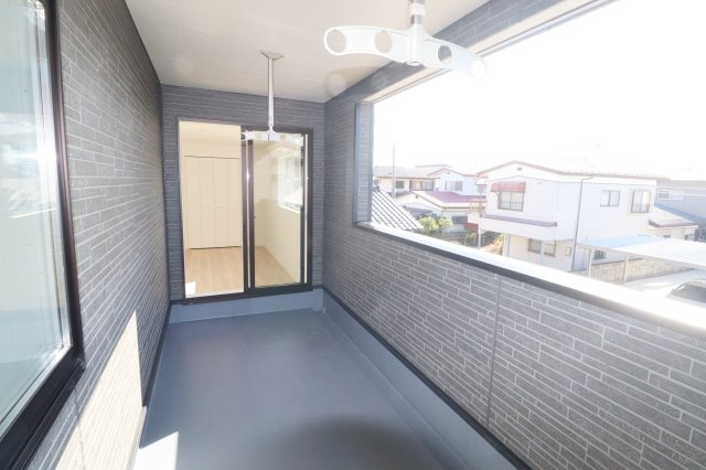 郡山市大槻町字普門寺坦　　１号棟　　大成小学校、大槻中学区のバルコニー