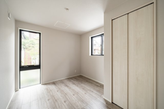 新築分譲［ミラクラスもえぎ野］の洋室