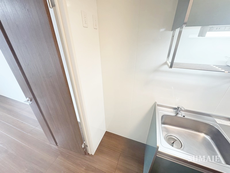 ル・ベリエ浮間のキッチン|冷蔵庫置き場です