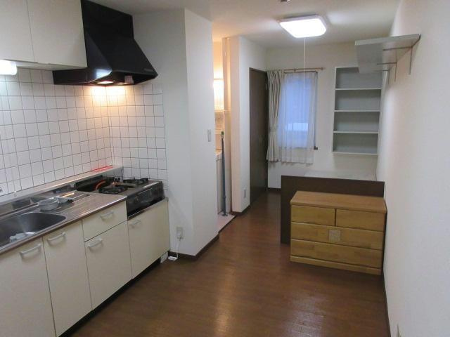 文教荘の居間・リビング