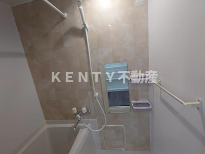 【浴室】 | テラスハウス | ゆったり過ごせるお風呂です