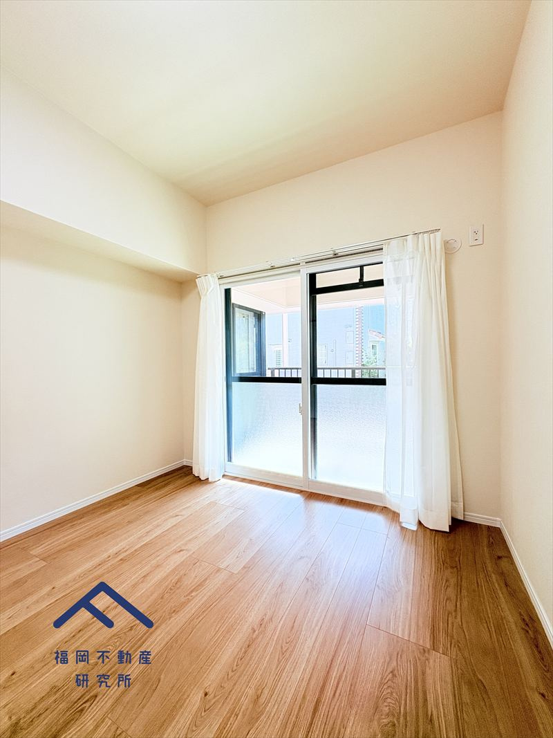 ダイナコート高宮の洋室