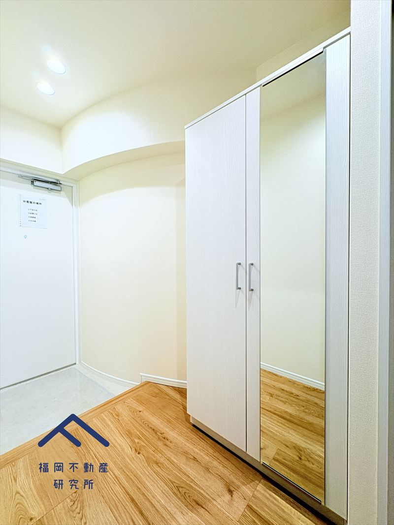 ダイナコート高宮の玄関