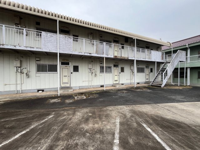 旭が丘ハイツの駐車場