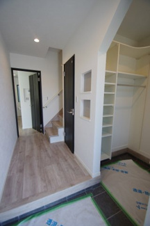 【内観：施工例】 | 【仲介手数料無料！！】日野市新町3丁目　新築戸建て（9期全6棟）A号棟　5380万円