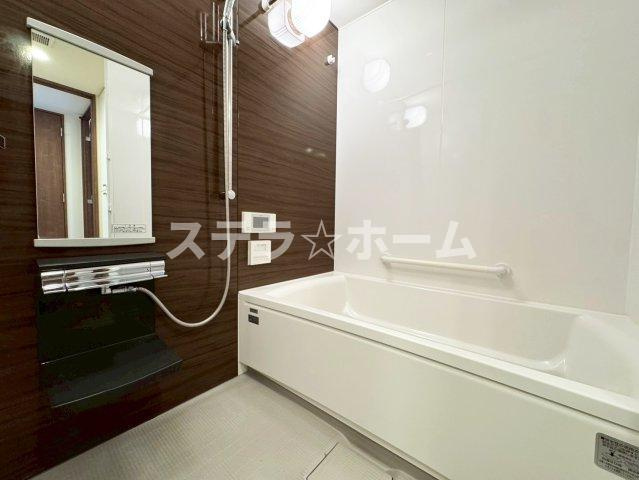 エスリード南茨木の浴室|落ち着いた空間のお風呂です