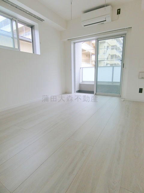 リヴシティ本羽田の玄関