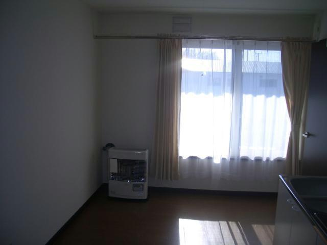 文教荘の居間・リビング