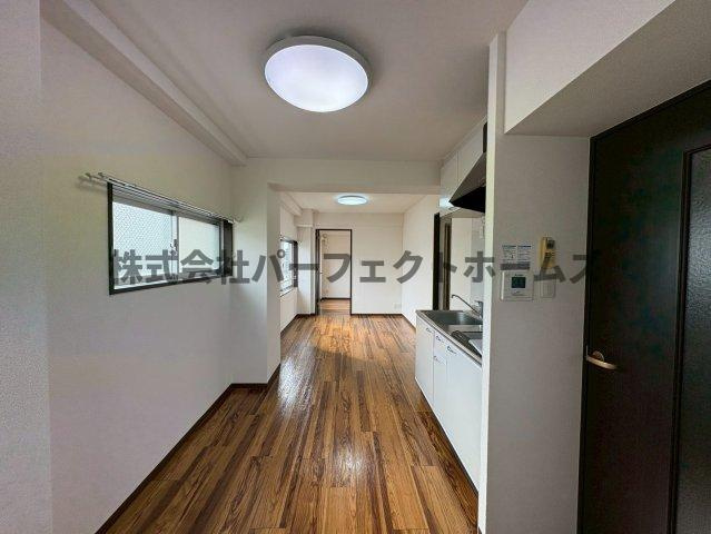 香里グリーンハイツの居間・リビング|おしゃれな居間です