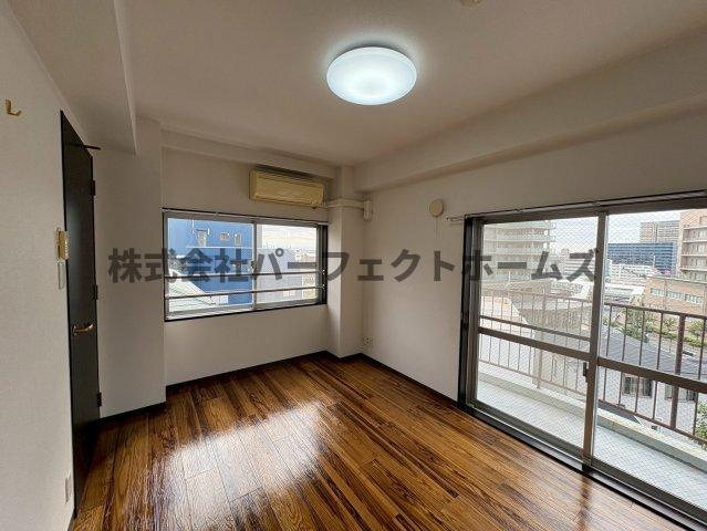 香里グリーンハイツの洋室|ゆったりした洋室です