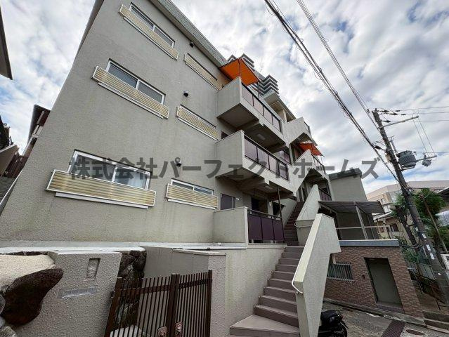 香里グリーンハイツの外観パース|外観パースです