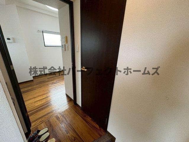 香里グリーンハイツの玄関|ゆったりとした玄関です