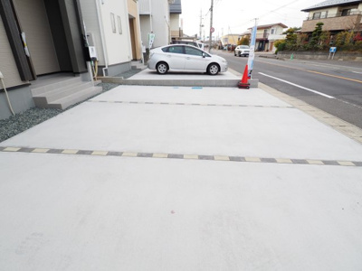 【駐車場】 | Livele Garden.S　富田大徳南第３　２号棟 | ★内覧予約で新米4kg★
