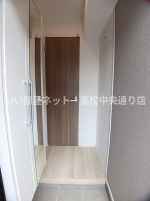 【玄関】 | エーデルタウンⅠ