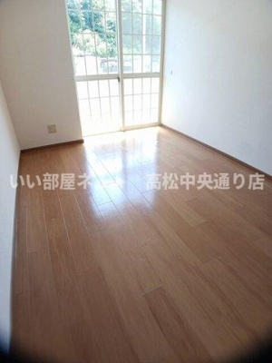 【その他】 | ヴァーナル・エース