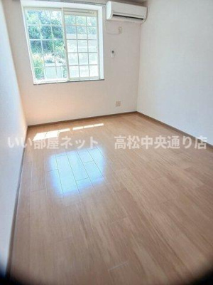 【内装】 | ヴァーナル・エース