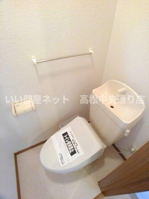 【トイレ】 | レインボー・ハイツ