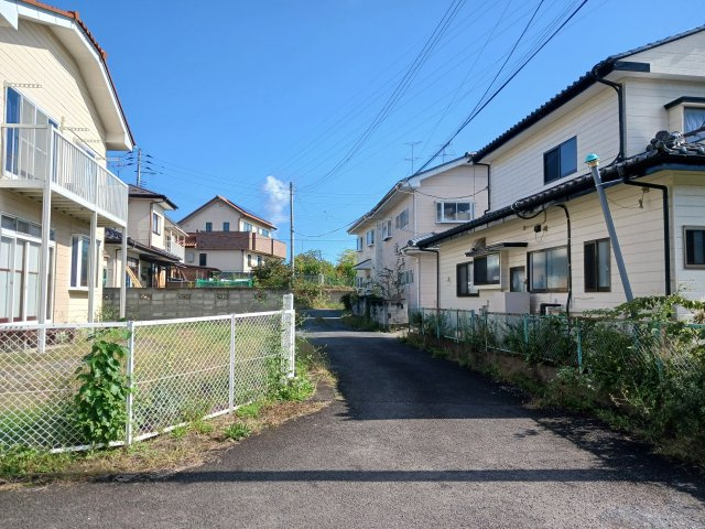 【前面道路含む現地写真】