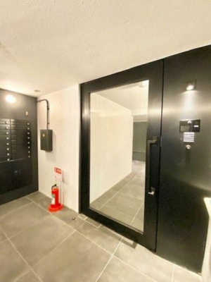 【エントランス】 | ラクラス中野弥生町