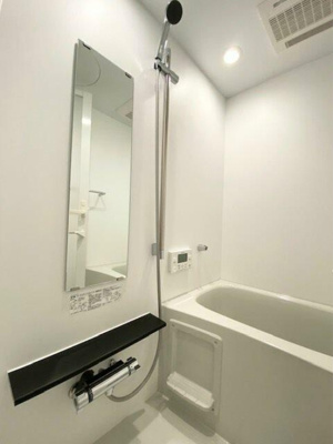 【浴室】 | ラクラス中野弥生町 | 浴室乾燥機付きバス。