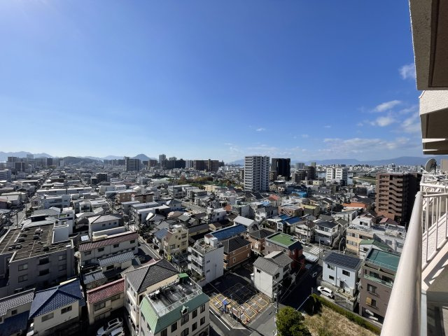 みゆきパークマンションA棟の展望|室内と眺望のパノラマ画像公開中です！「あなぶき不動産流通　広島店　お知らせページ」よりご覧ください。